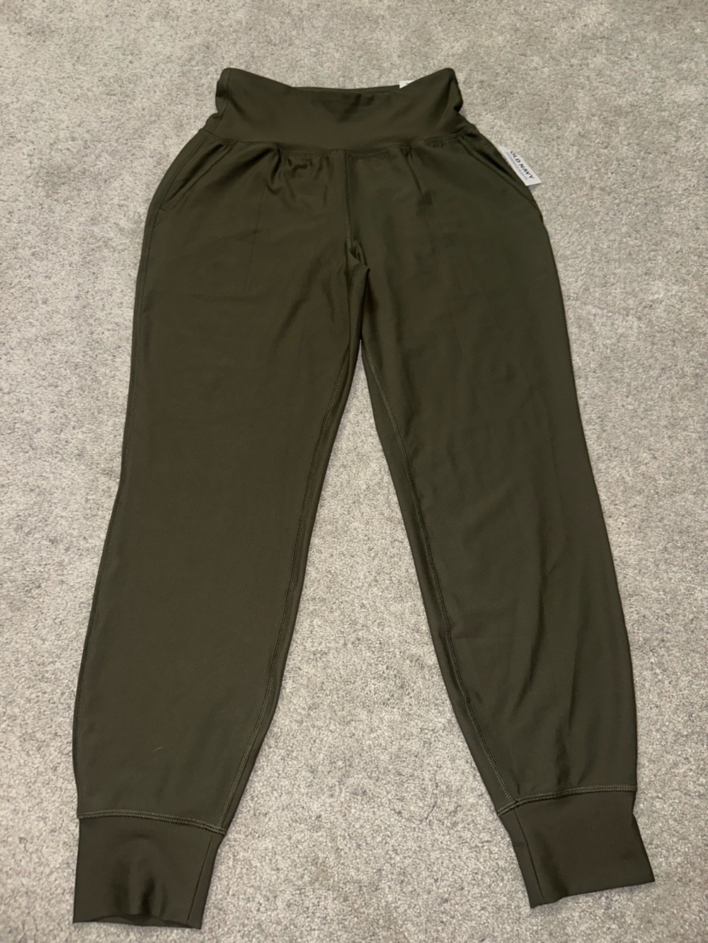 Old Navy Powersoft joggers - new with tags